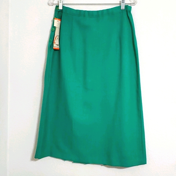 RRRRRUSS Div. of Russ Togs VINTAGE green pleated skirt side button detail 14 NWT - Picture 2 of 9